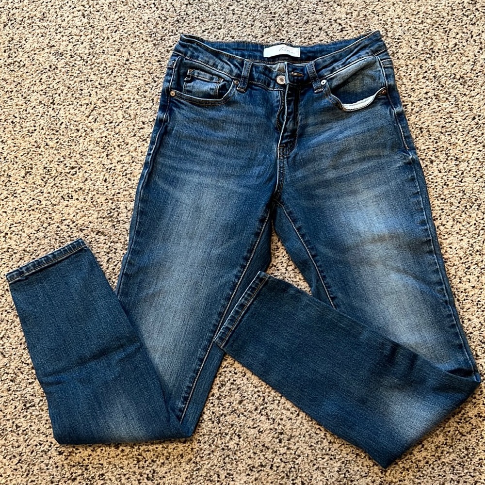 KanCan Mid-Rise Skinny Jeans EUC